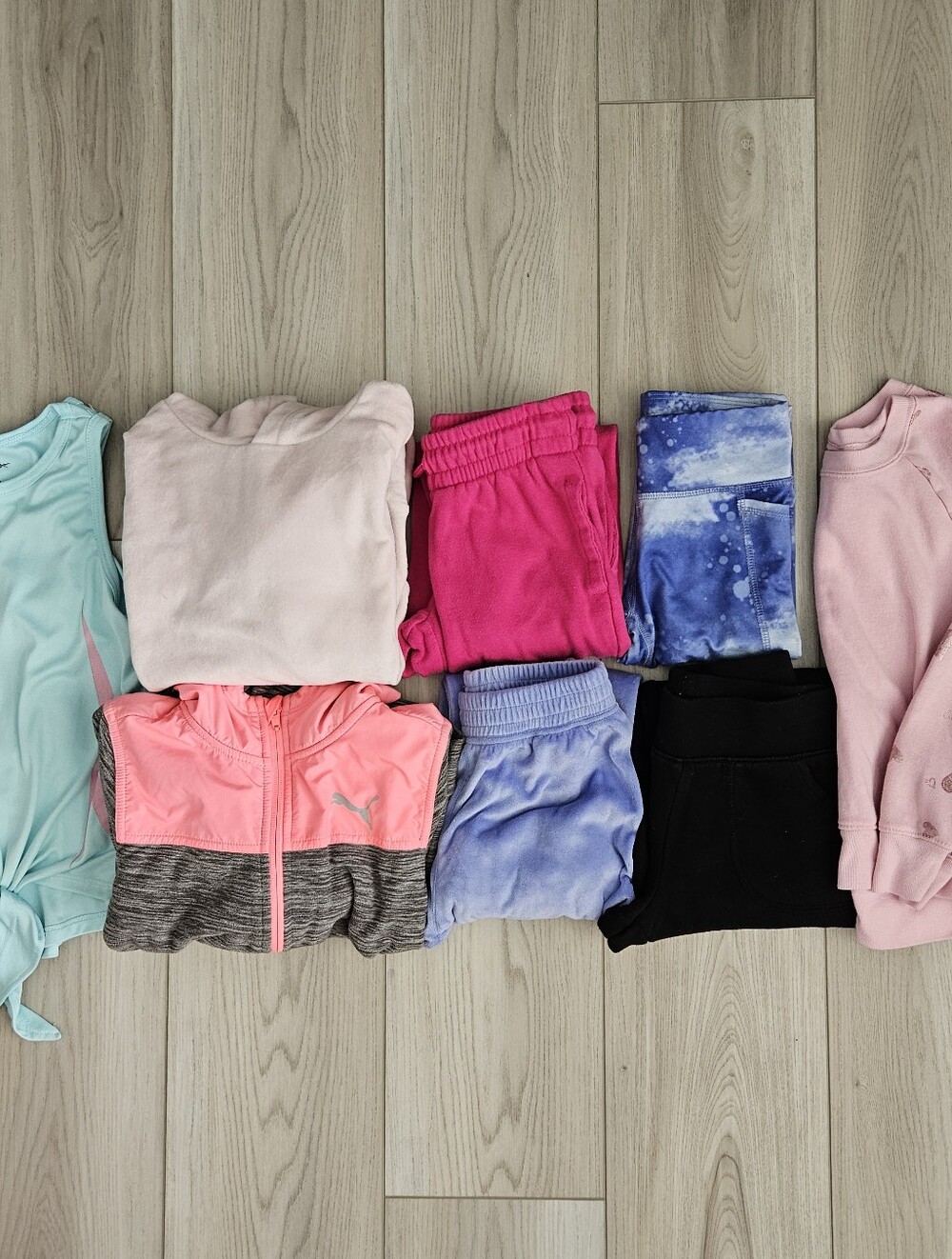 Girls Size 6 Athletic Clothes Lot - 8 Pieces (Nike, Puma, Reebok, DSG)